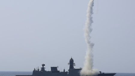 India Unleashes Missile Fury After Kashmir Attack – Pakistan Responds with TERRIFYING Nuclear Threat!